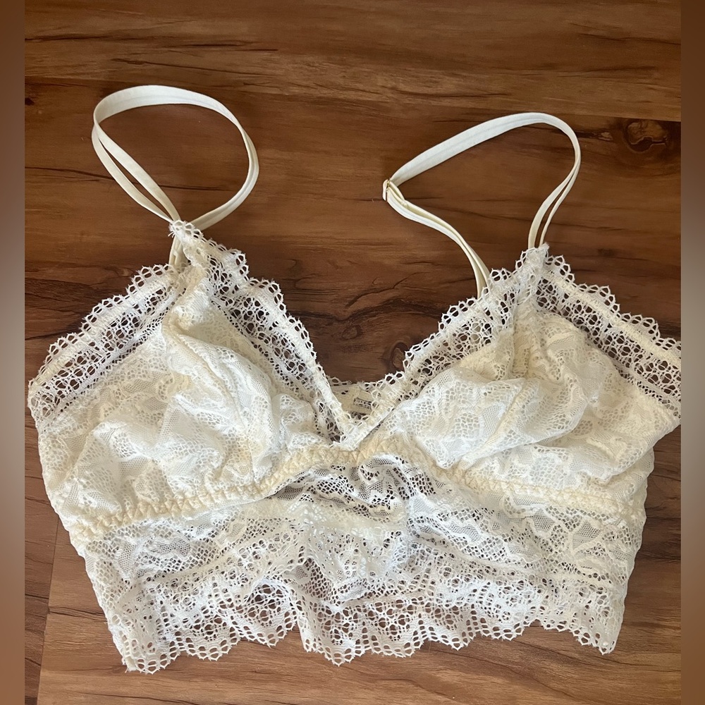 Soma white lace bralette